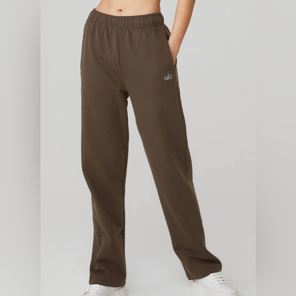 Alo Accolade Straight Leg Sweatpants